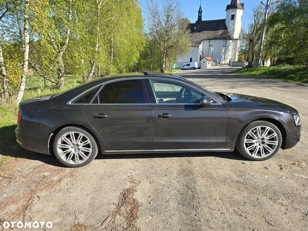Audi A8 4.2 FSI Quattro - 8