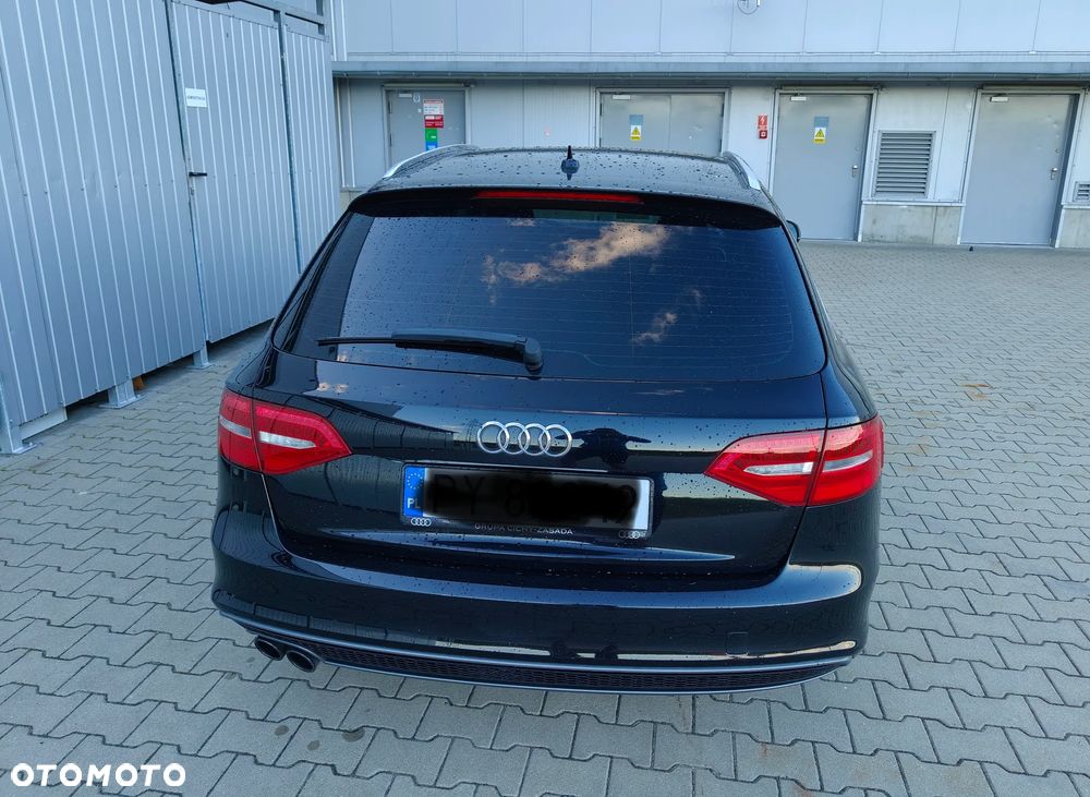 Audi A4 Avant 2.0 TDI DPF S line Sportpaket - 12