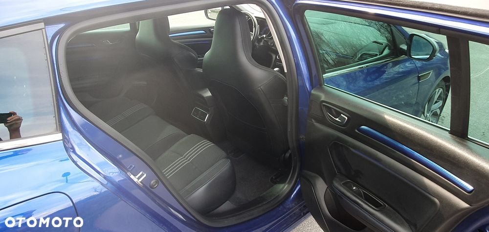 Renault Megane 1.6 dCi GT EDC - 11