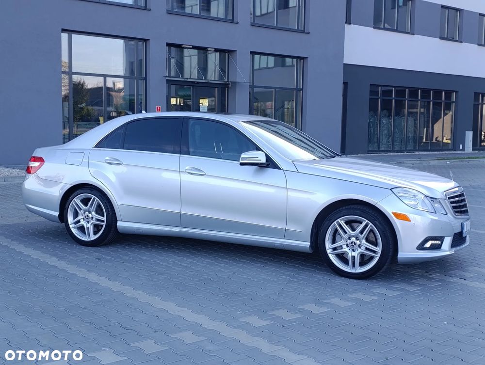 Mercedes-Benz E-Class 2011 photo 4