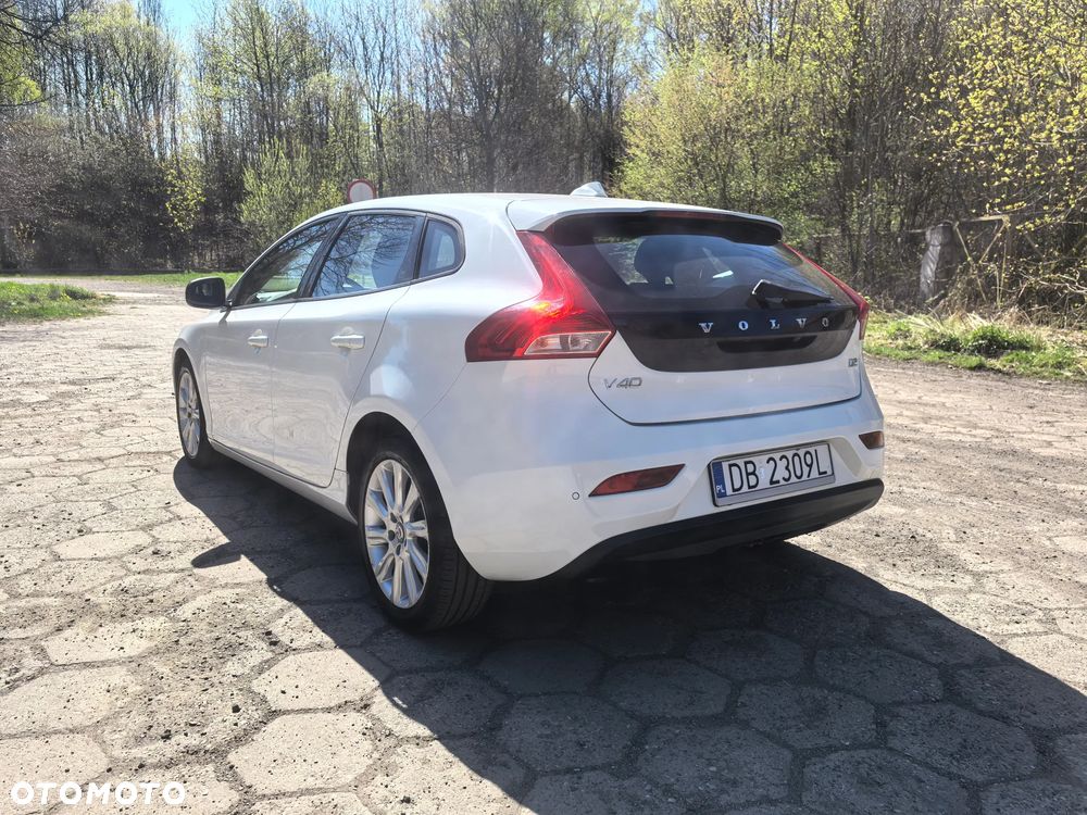 Volvo V40 D2 - 6