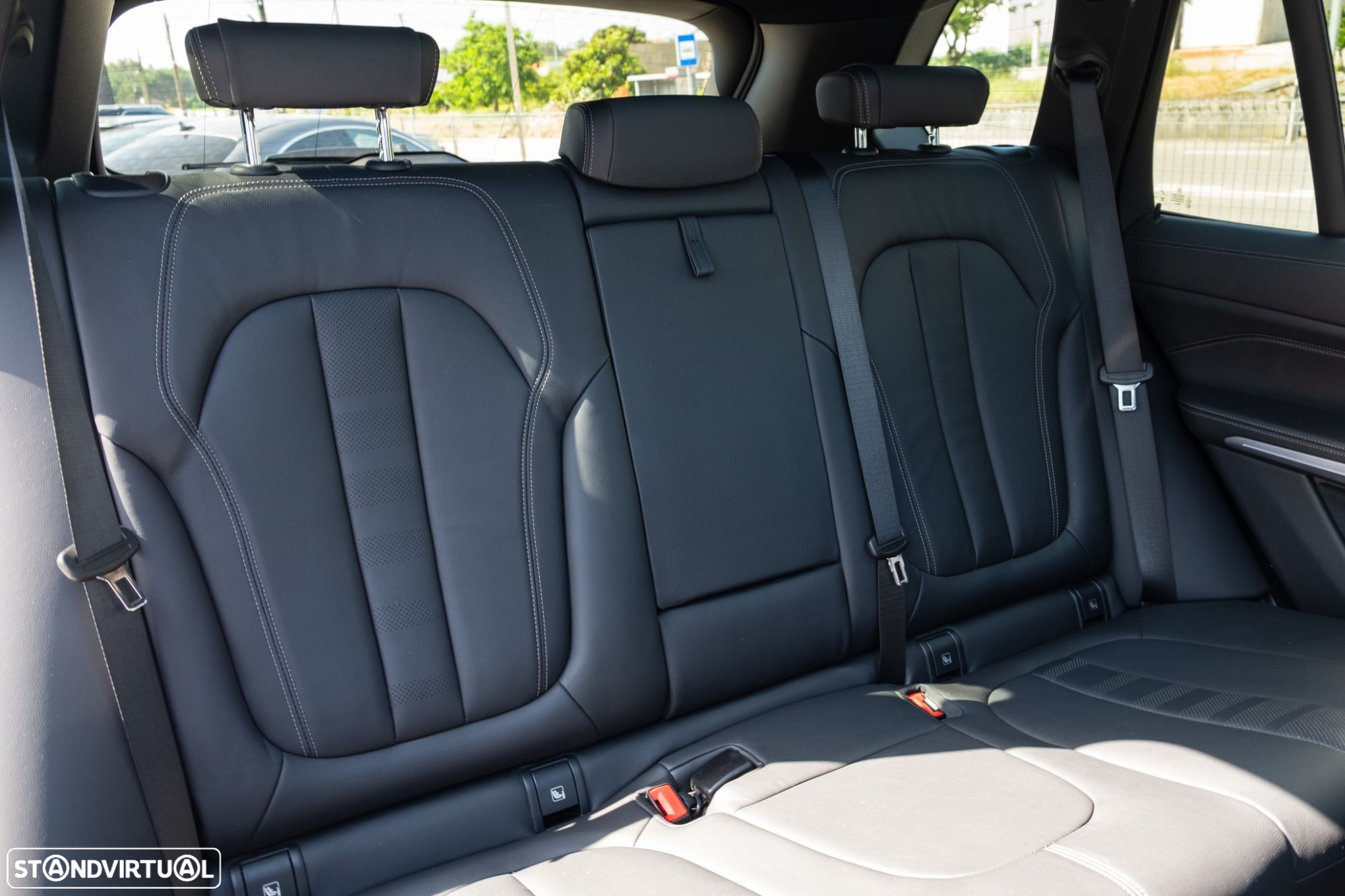 BMW X5 45 e xDrive Pack M - 41