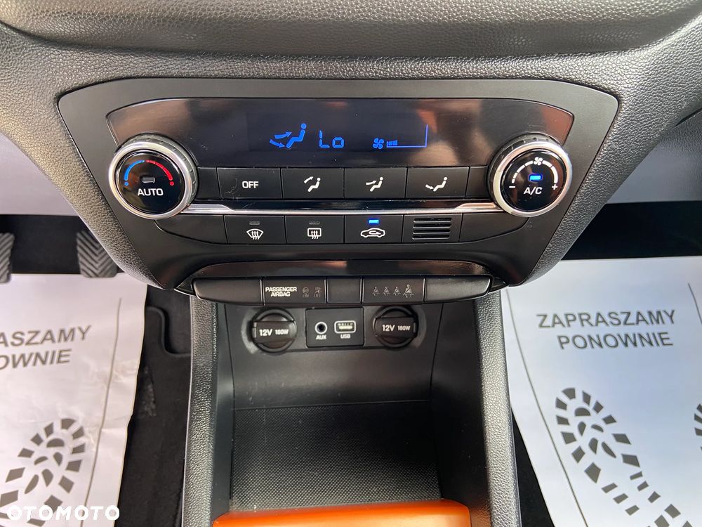Hyundai i20 - 20