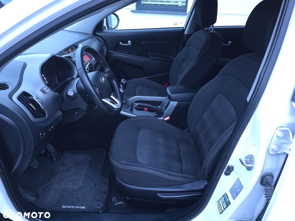 Kia Sportage 1.6 GDI L 2WD - 9