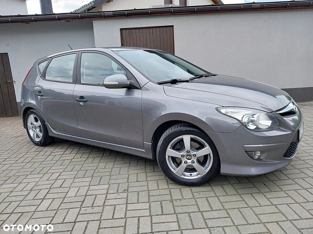 Hyundai i30 1.4 Edition 20 - 27