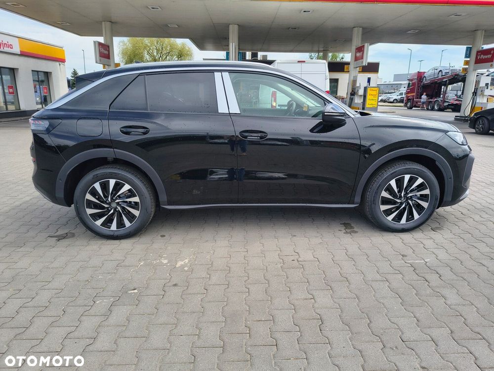 Volkswagen T-Roc - 4