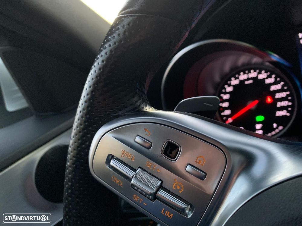 Mercedes-Benz C 300 de AMG Line - 22