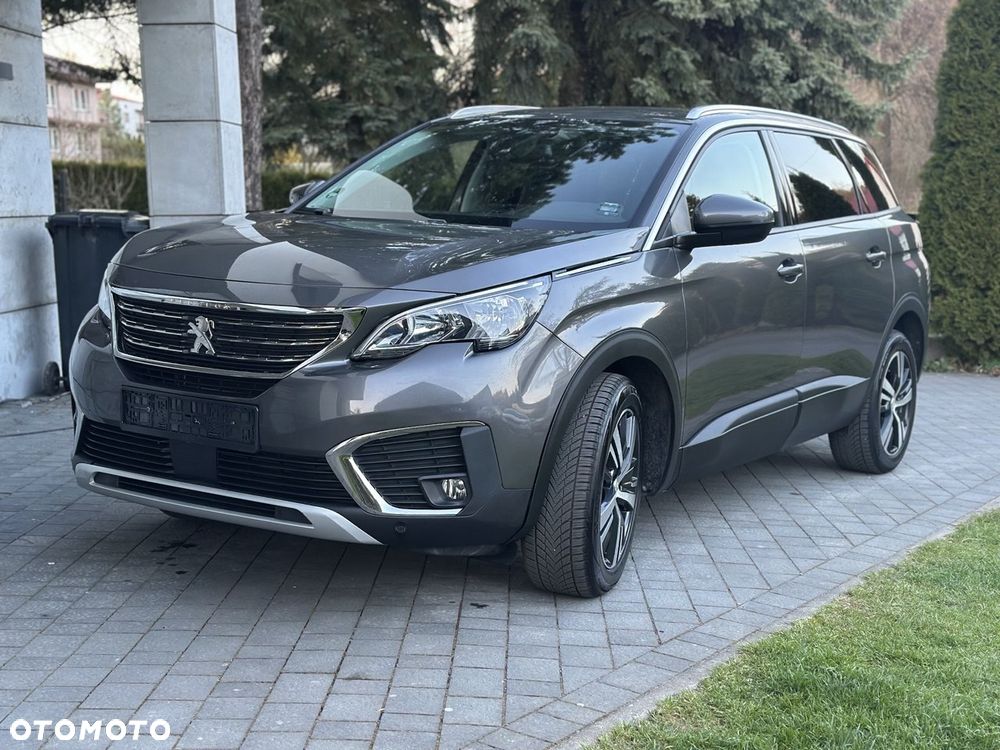 Peugeot 5008 - 1
