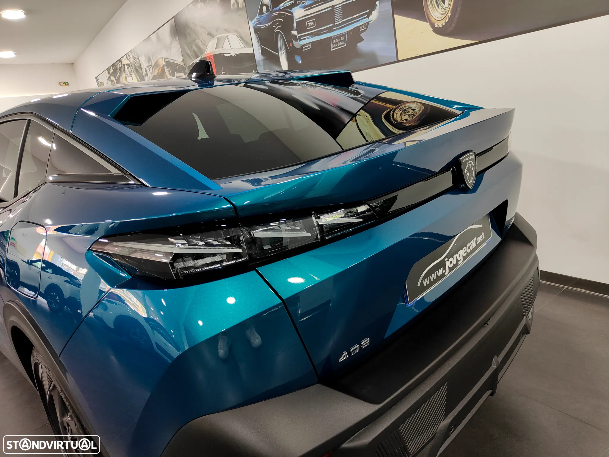 Peugeot 408 1.6 Hybrid GT e-EAT8 - 18