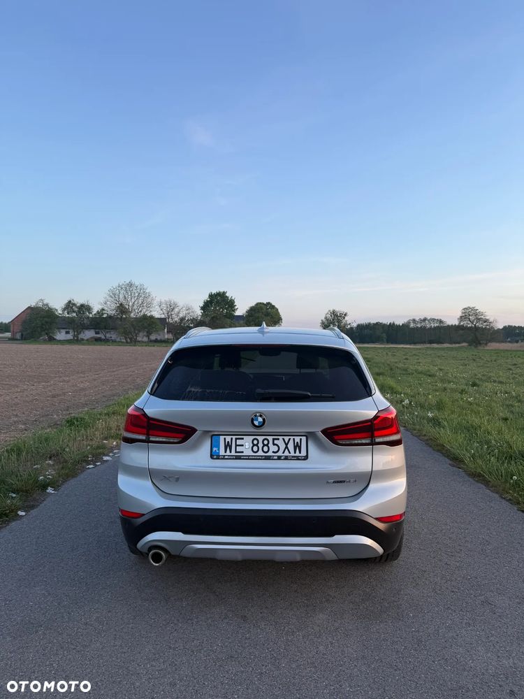 BMW X1 sDrive18i - 4