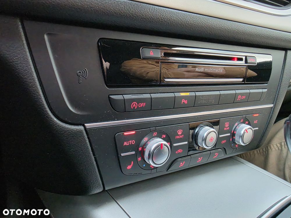 Audi A6 Avant 2.0 TDI ultra S tronic - 23