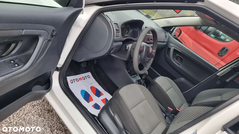 Skoda Fabia 1.6 TDI DPF Style - 10