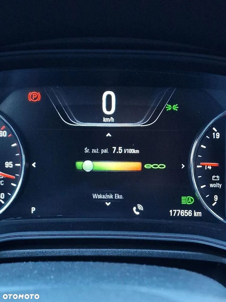 Opel Insignia 1.6 CDTI Exclusive S&S - 10