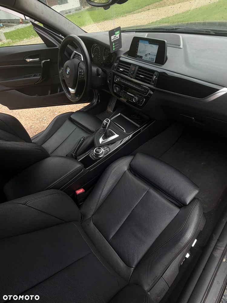 BMW Seria 2 230i - 9