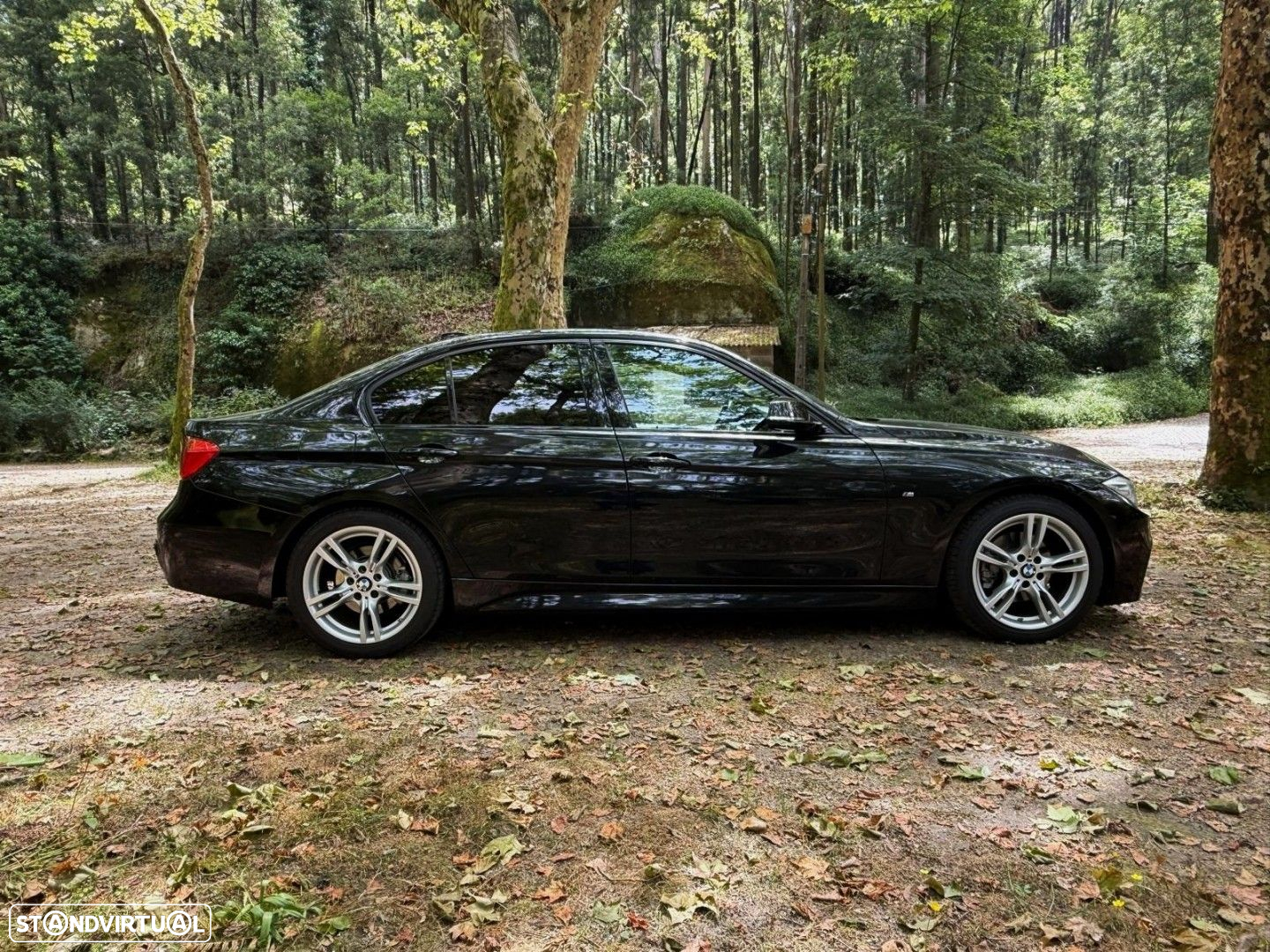 BMW 320 d Auto Pack M - 23