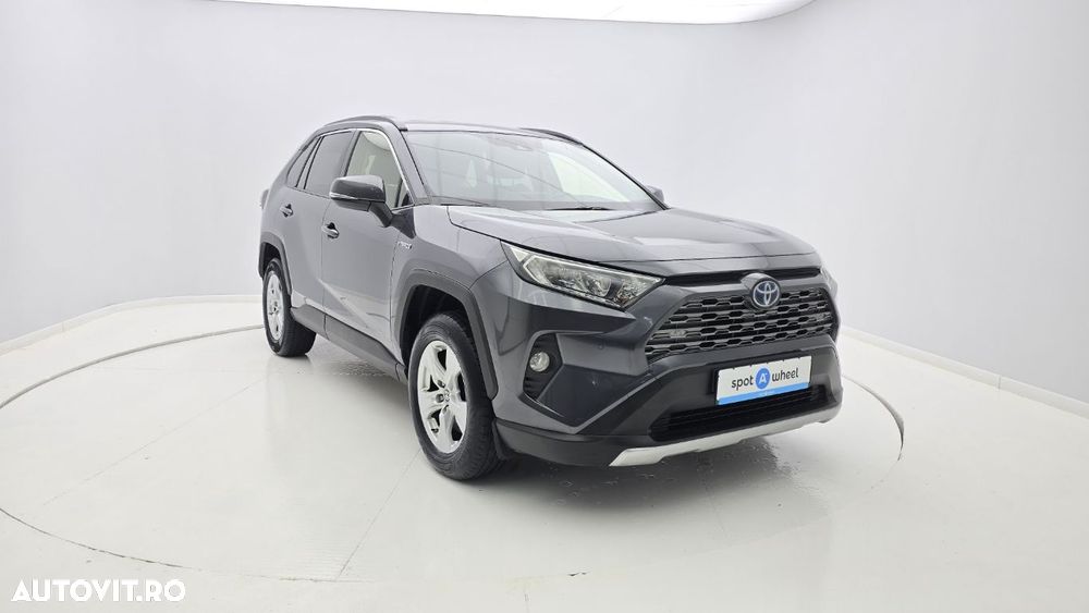 Toyota RAV4 - 5