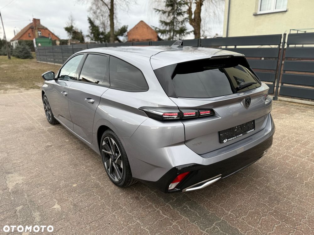 Peugeot 308 BlueHDi 130 EAT8 Allure - 13