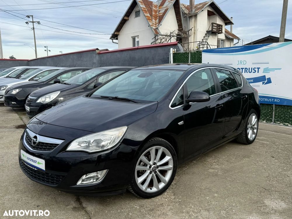 Opel Astra 1.6 Cosmo - 1