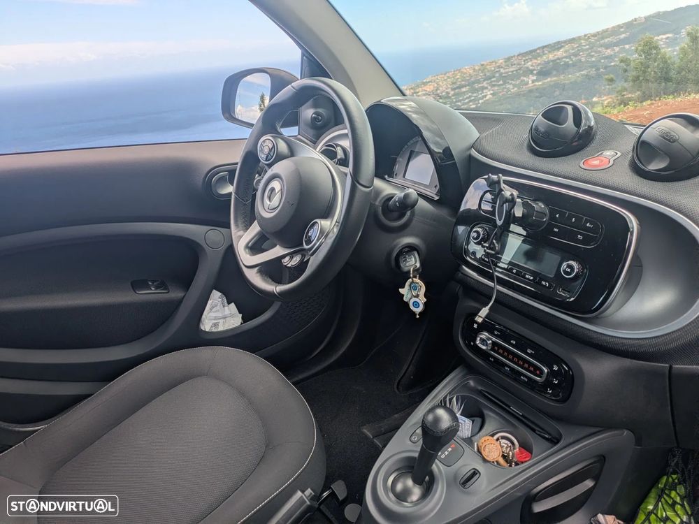 Smart Fortwo Cabrio 1.0 71 Passion Aut. - 6