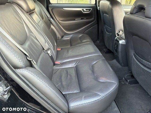 Volvo XC 70 D5 AWD Summum - 17