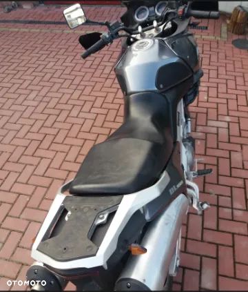 Suzuki V-STROM - 5