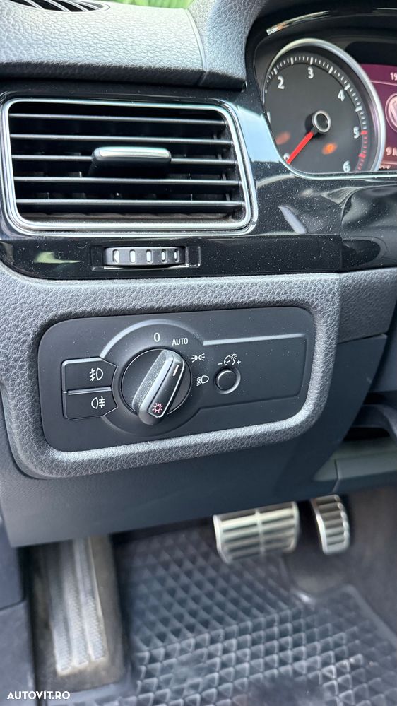 Mazda 3 CD150 AT Revolution - 32