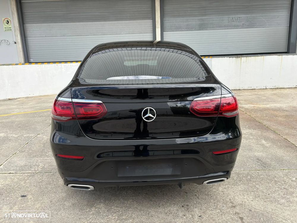 Mercedes-Benz GLC 300 d 4Matic 9G-TRONIC Exclusive - 3