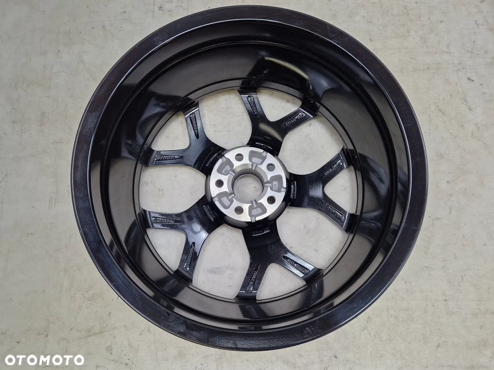 Felga felgi Alfa Romeo Giulia NOWE OE 8Jx19H2 9Jx19H2 ET33 ET34 - 18