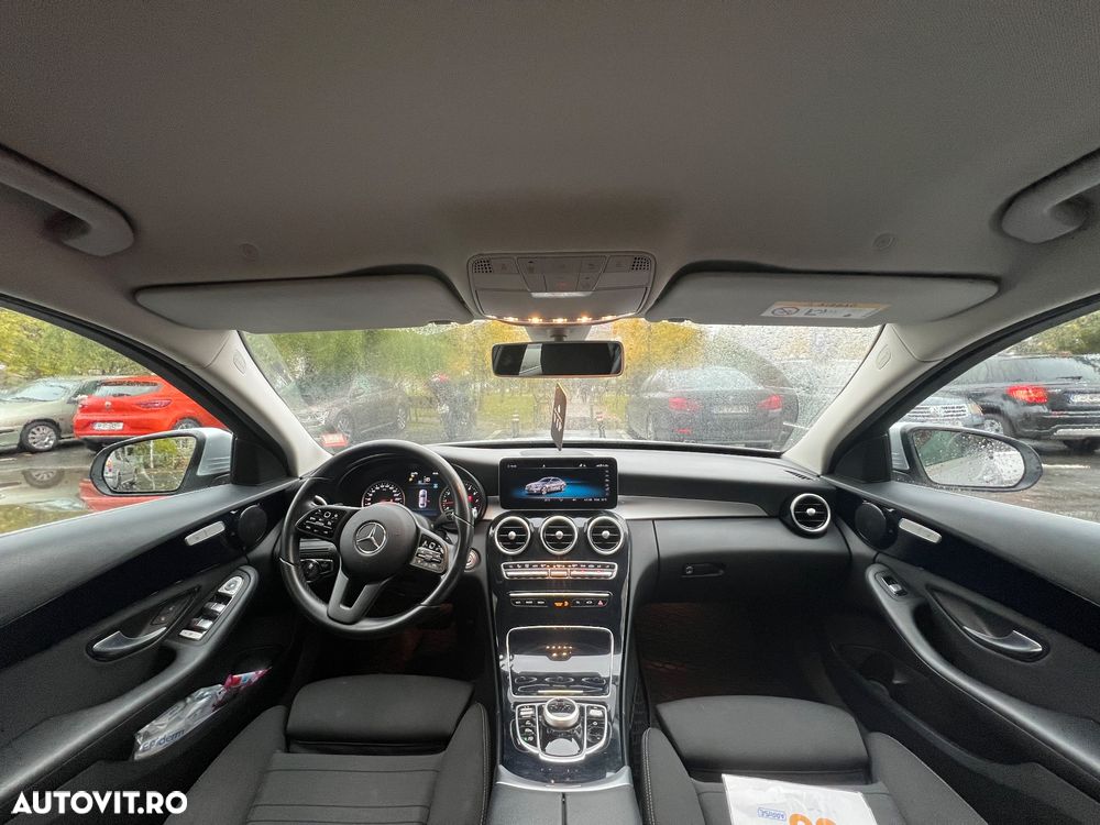 Mercedes-Benz C 180 Aut. - 9