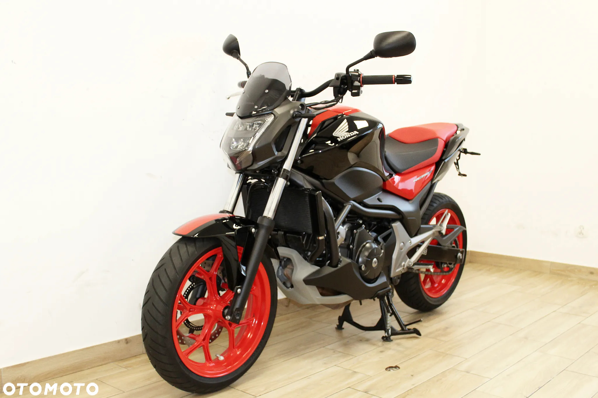 Honda NC - 13
