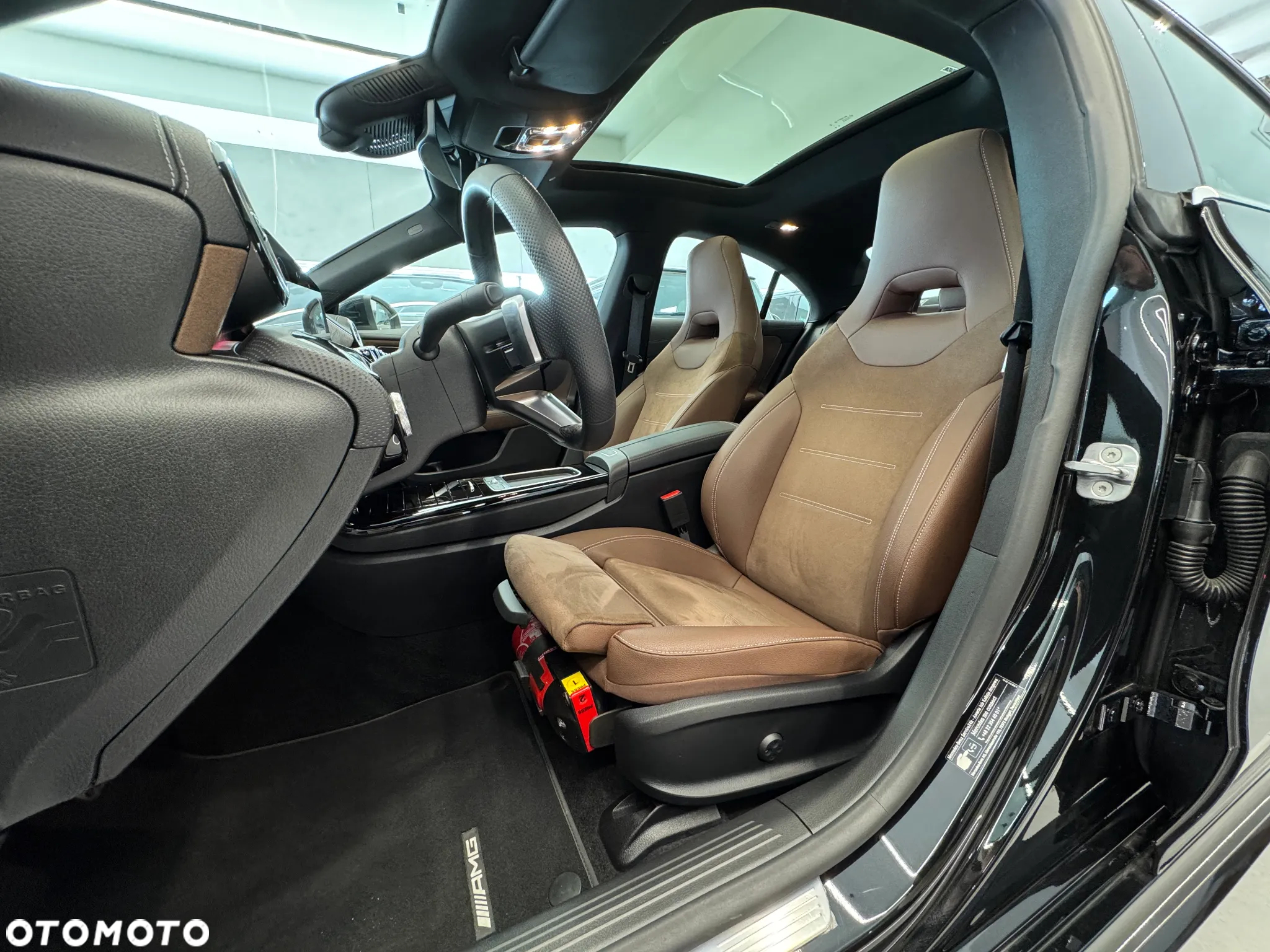 Mercedes-Benz CLA 200 AMG Line 7G-DCT - 15
