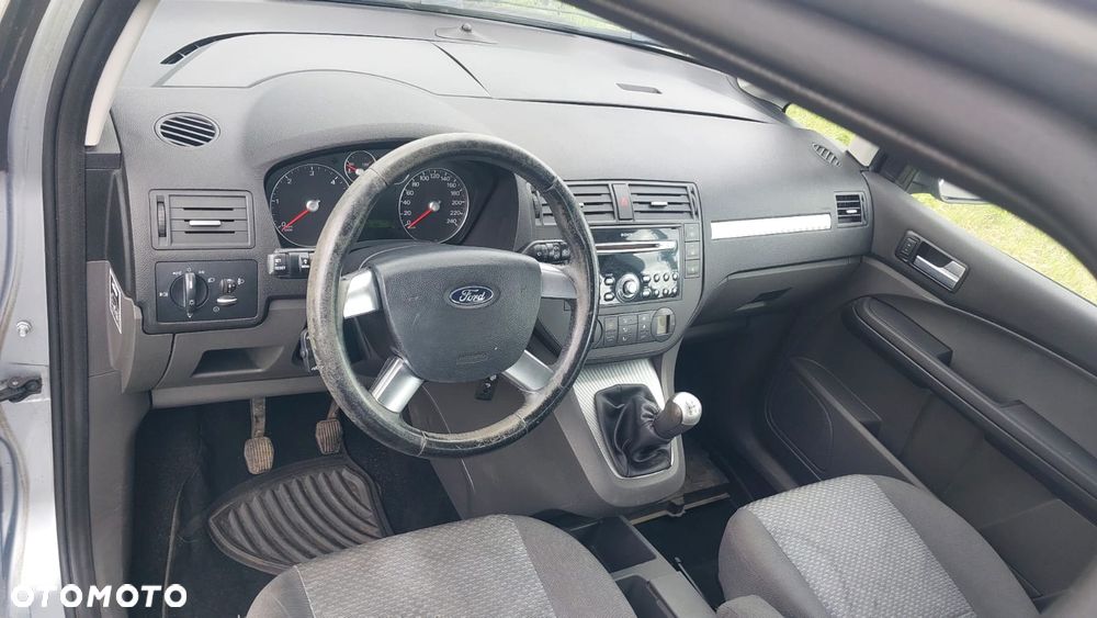 Ford C-MAX - 12