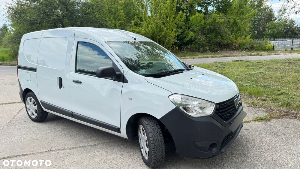 Dacia Dokker - 10