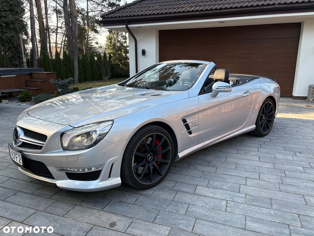 Mercedes-Benz SL 63 AMG - 2