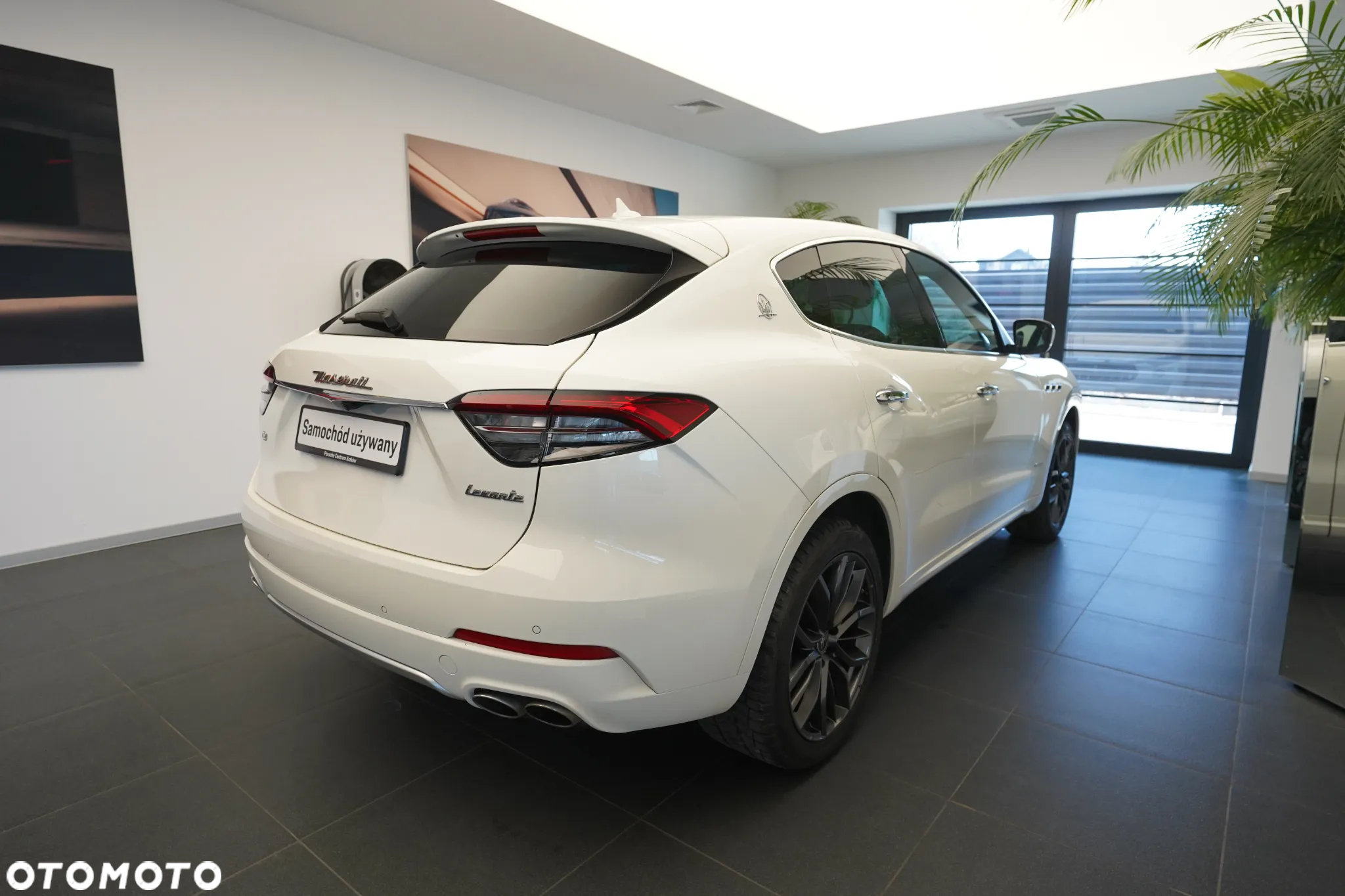 Maserati Levante Granlusso - 12