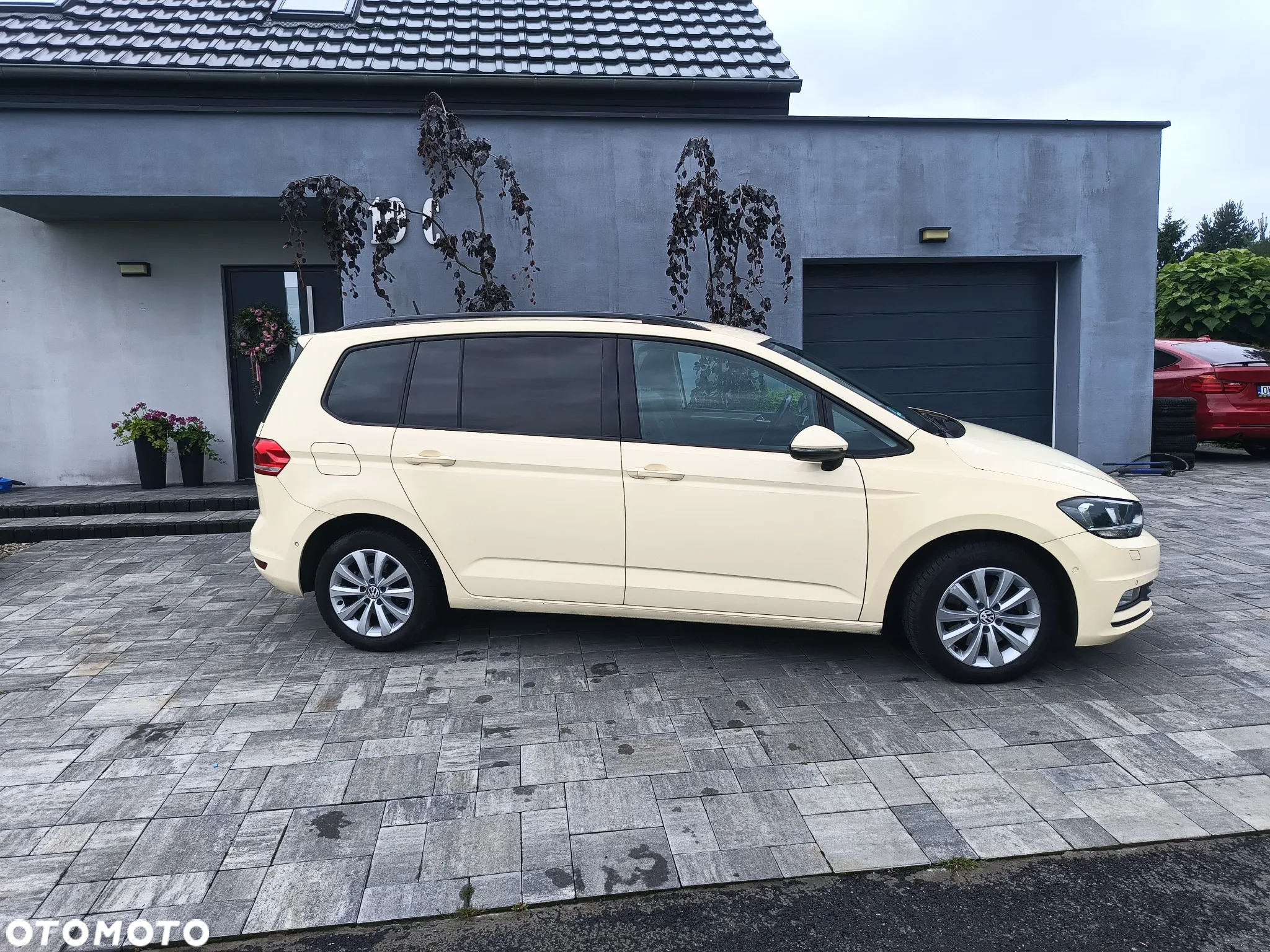 Volkswagen Touran 2.0 TDI SCR (BlueMotion Technology) DSG Highline - 2