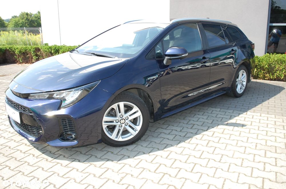 Suzuki Swace 1.8 Hybrid Elegance CVT - 11