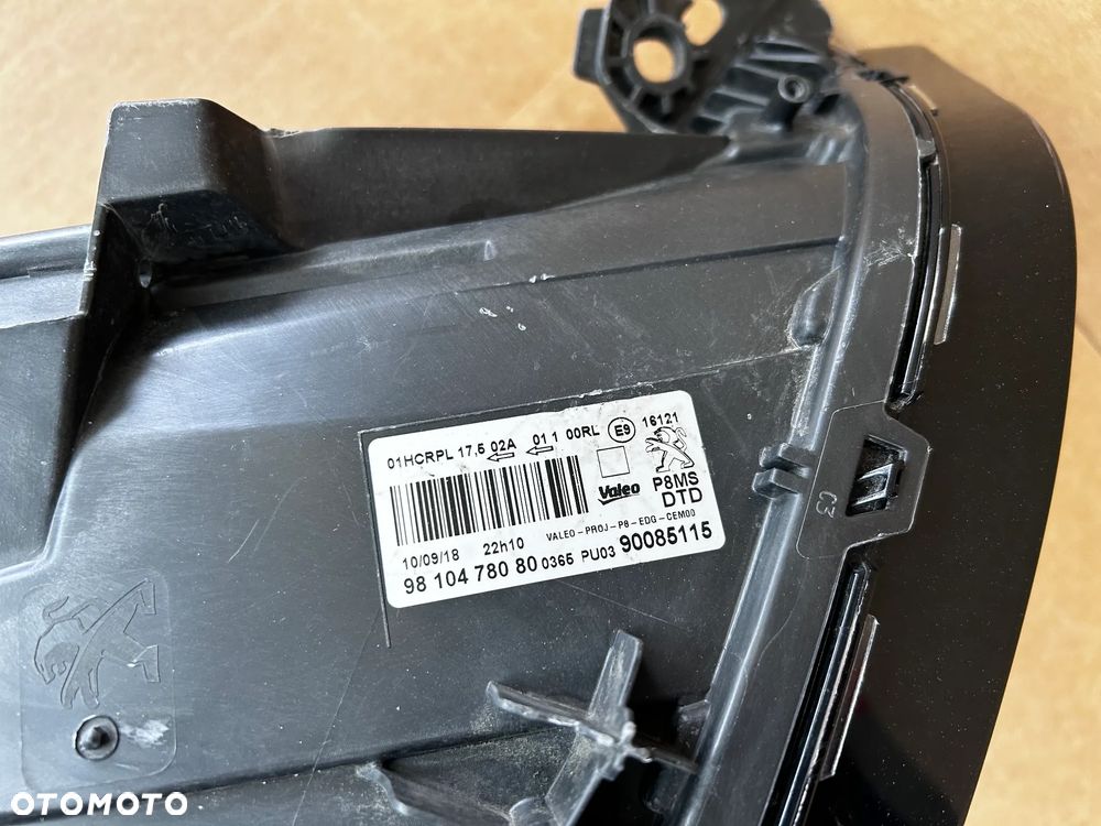 PEUGEOT 3008 5008 II REFLEKTOR LAMPA PRZÓD PRZEDNIA PRAWA ORYGINALNA EUROPA  9810478080 - 4