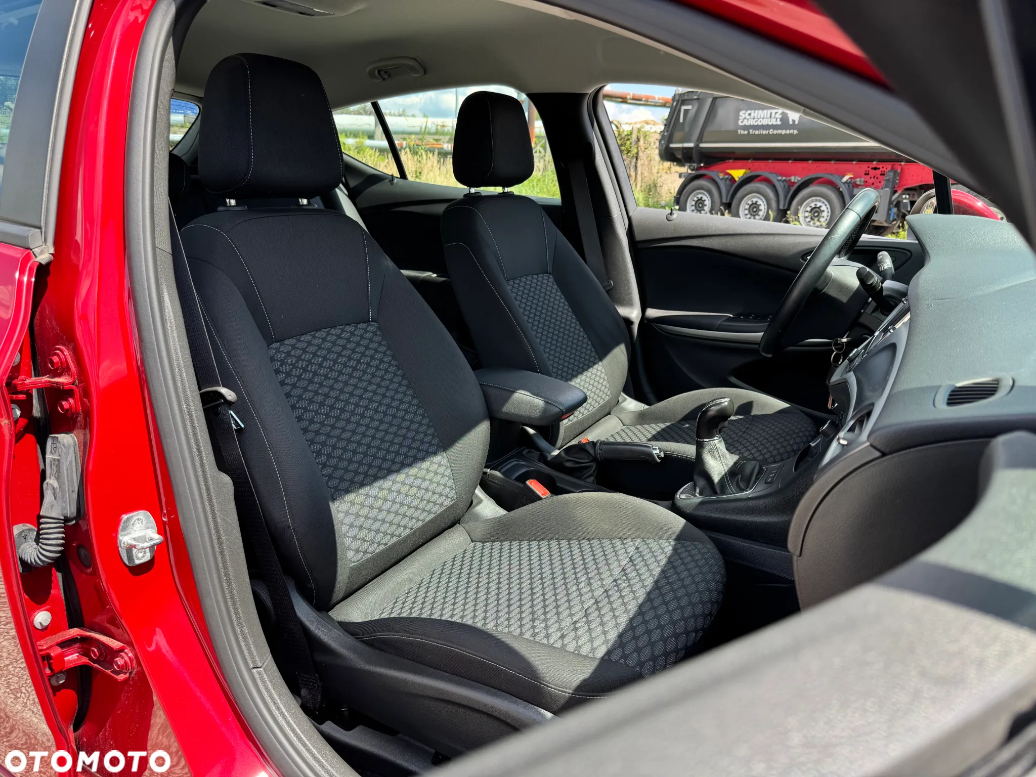 Opel Astra 1.2 Turbo Start/Stop Business Edition - 31