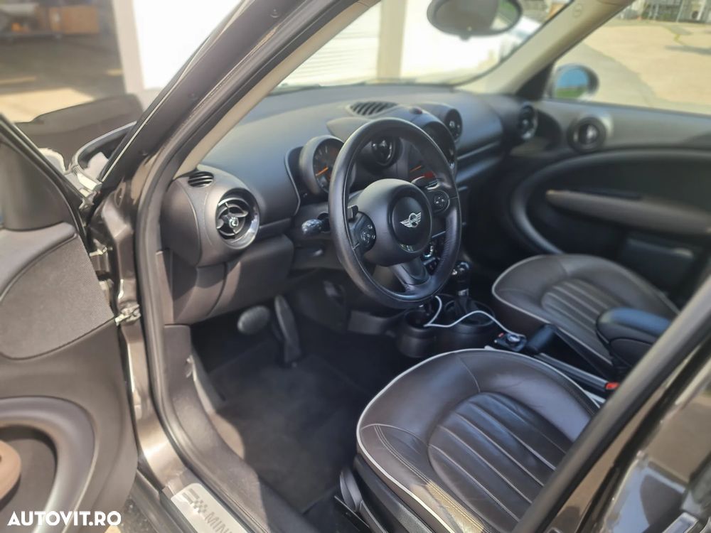 Mini Countryman - 5