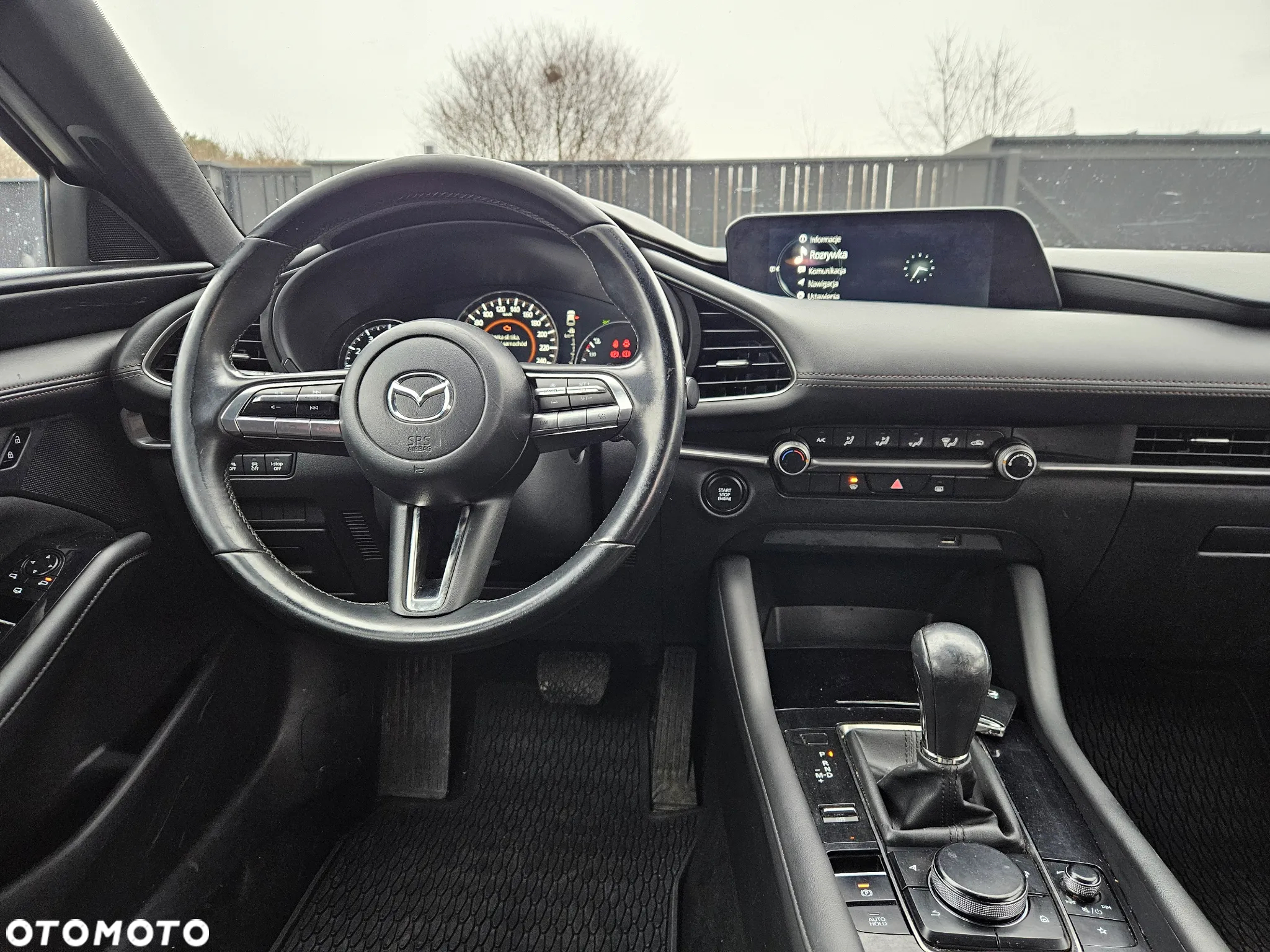 Mazda 3 - 18