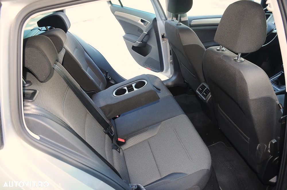 Volkswagen Golf 2.0 TDI (BlueMotion Technology) Highline - 8