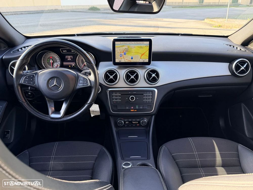 Mercedes-Benz CLA 200 (CDI) d 7G-DCT Urban - 4