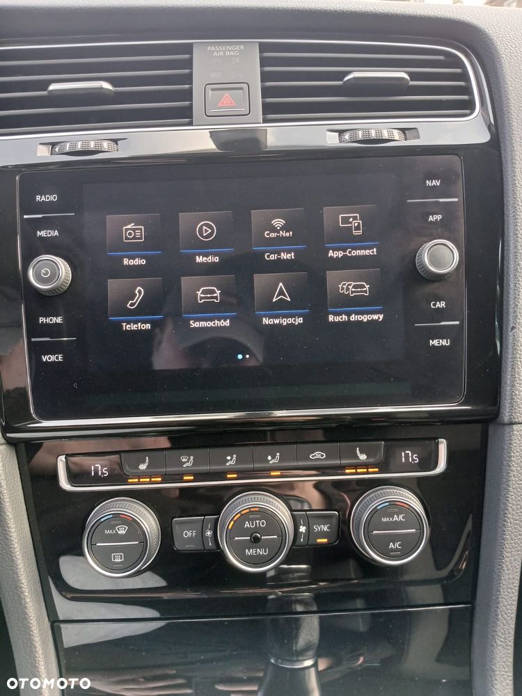 Volkswagen Golf 2.0 BlueTDI Highline - 17