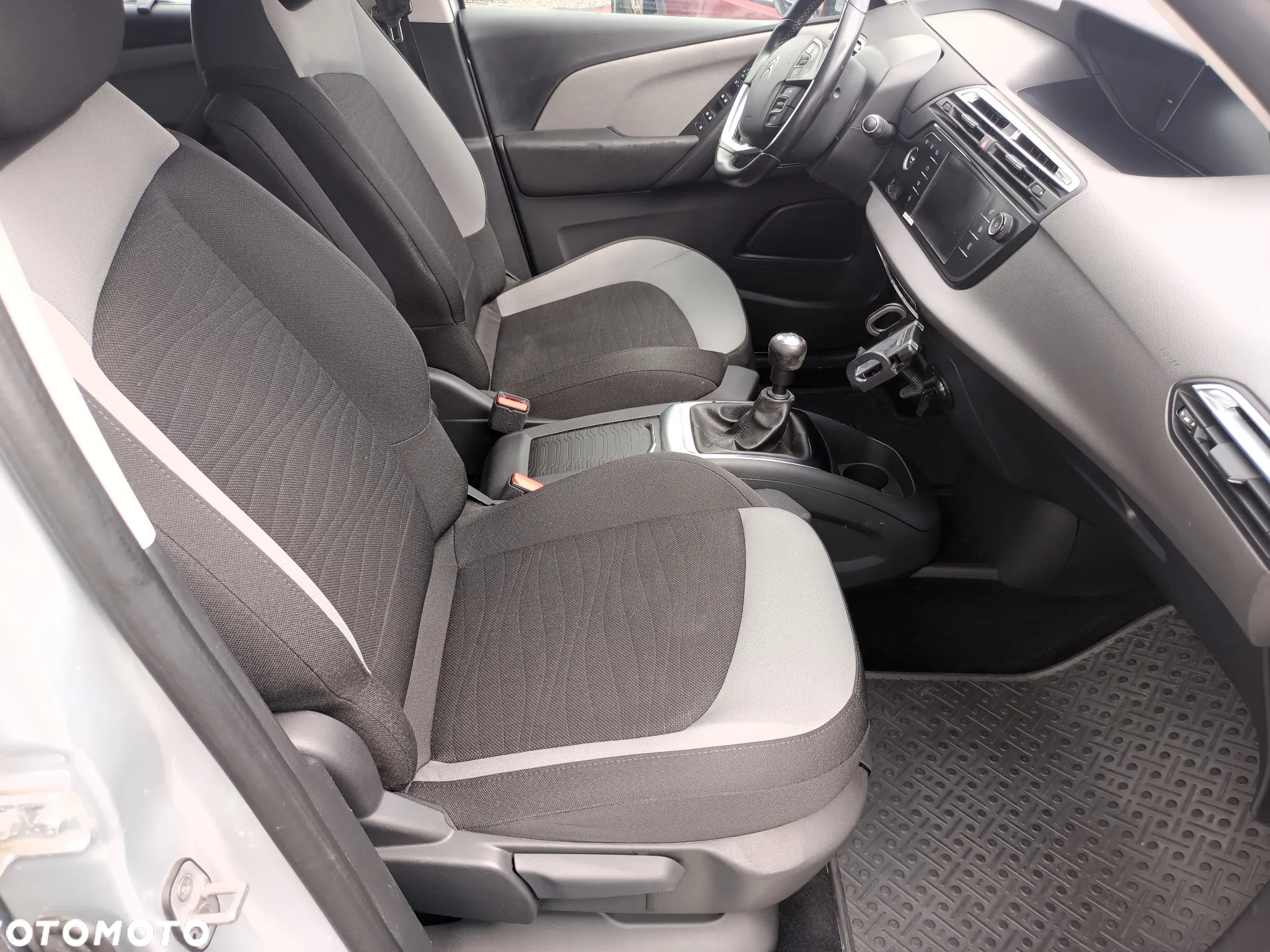 Citroën C4 Picasso BlueHDi 120 Exclusive - 21