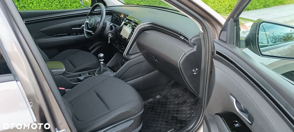 Hyundai Tucson 1.6 T-GDi Executive 2WD - 17