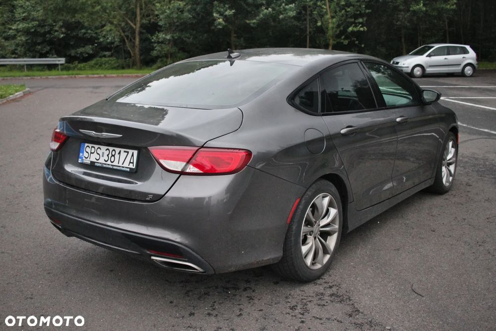 Chrysler 200 - 3