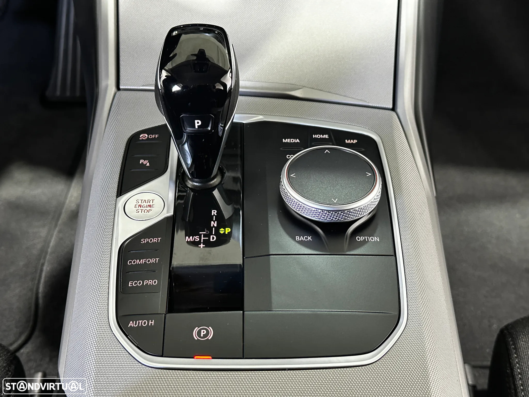 BMW 318 d Touring Line Luxury Auto - 32