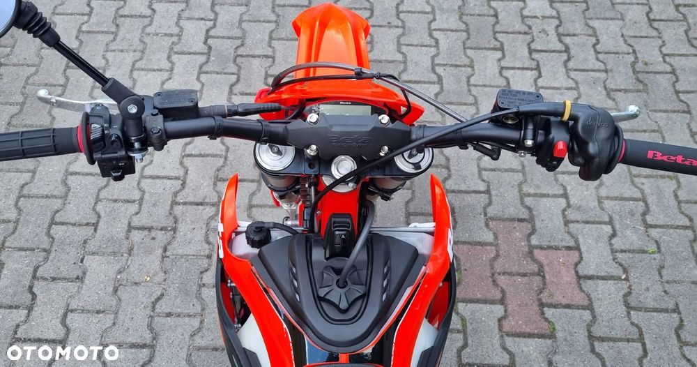 Beta RR - 12