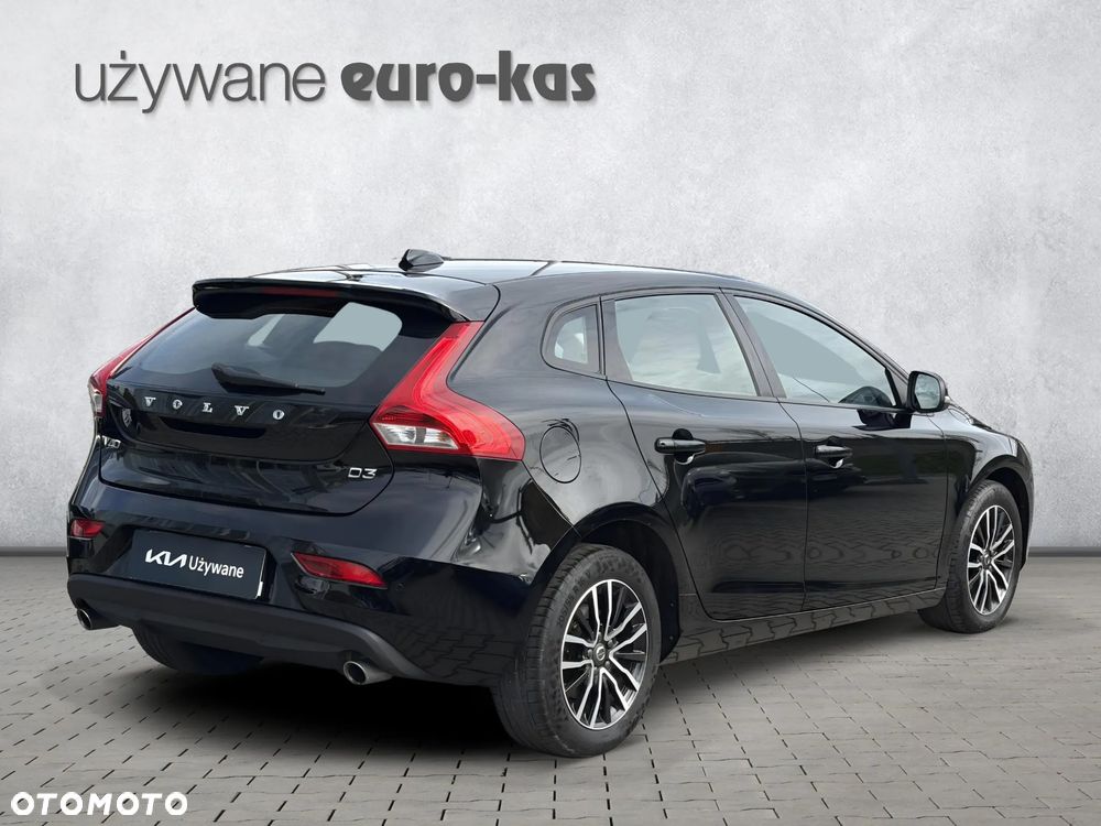 Volvo V40 D3 Kinetic - 6